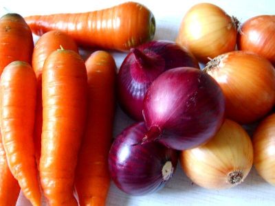 Выращивание моркови и лука