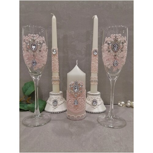 ���� ����� ��������� �����������, ��������� ���������, ������ �� 4500 ���