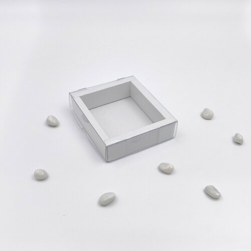 ���� ������� ���������� (10 ��) � ���������� ������� 105�90�30 �� �����, ������ �� 690 ���