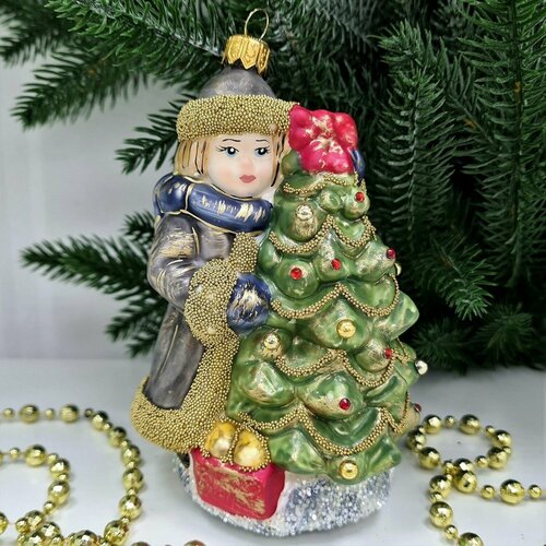 ���� ���������� ������� ������� Irena-Co ������� � ����� ������ (13,5�9�7,5��), ������ �� 7110 ���