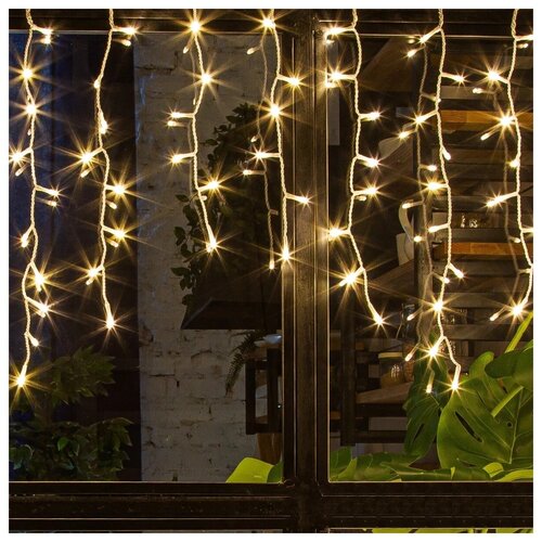 ���� �������� Winter Glade ������������ CB384, 1 ��. � ������, 4.5 � 0.48 �, 360 ����, ������ �����, ������ �� 1860 ���